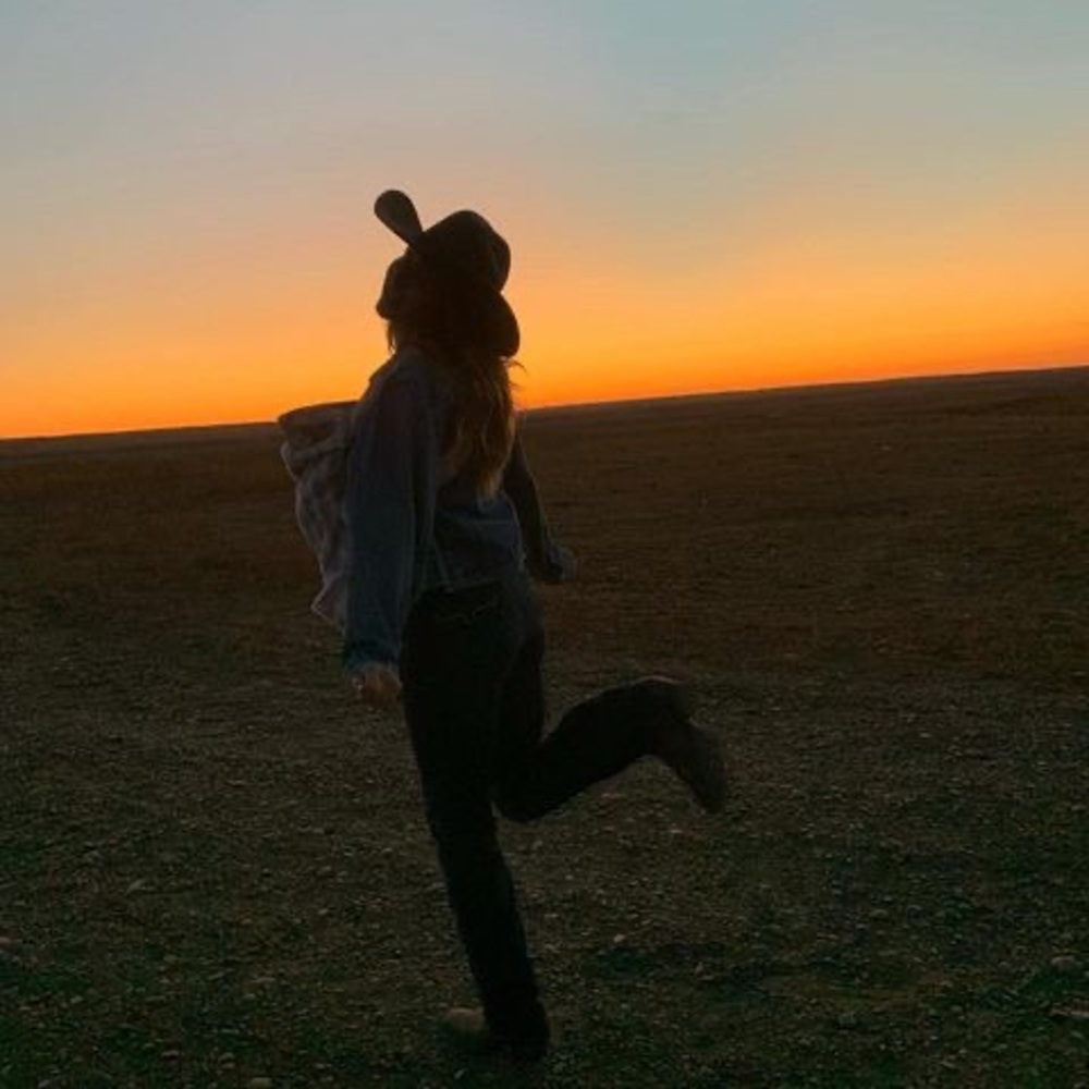 Meet your Posher, Eden